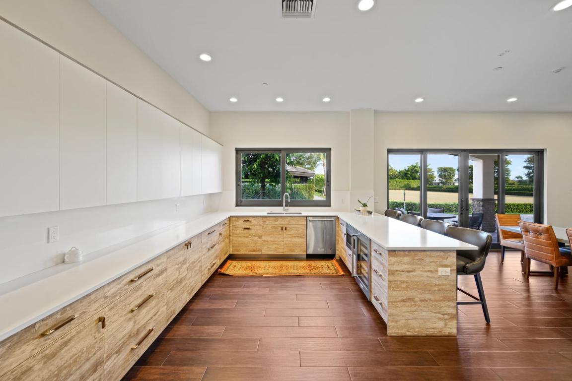 GRAND PRIX VILLAGE SOUTH - Residential