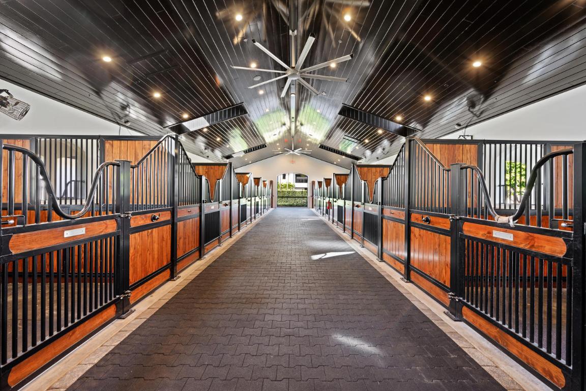 GRAND PRIX VILLAGE SOUTH - Residential