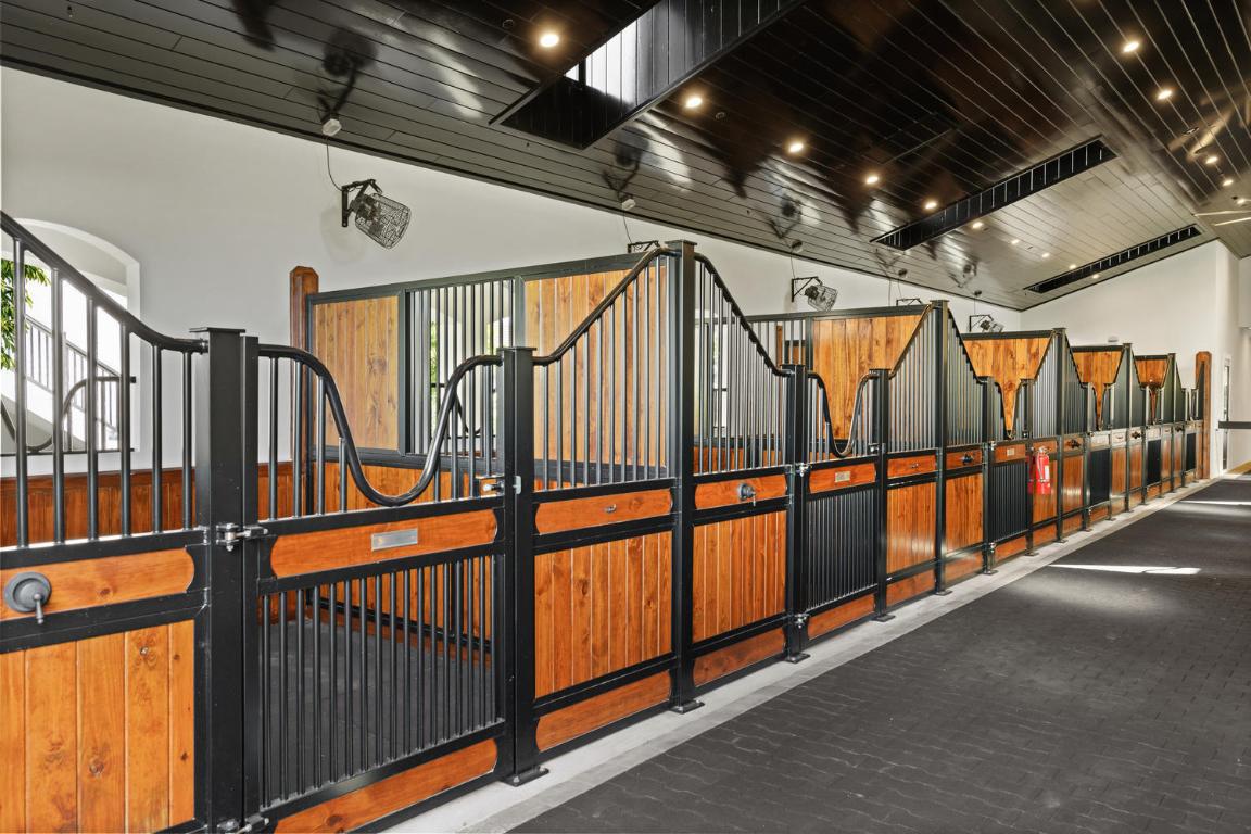 GRAND PRIX VILLAGE SOUTH - Residential