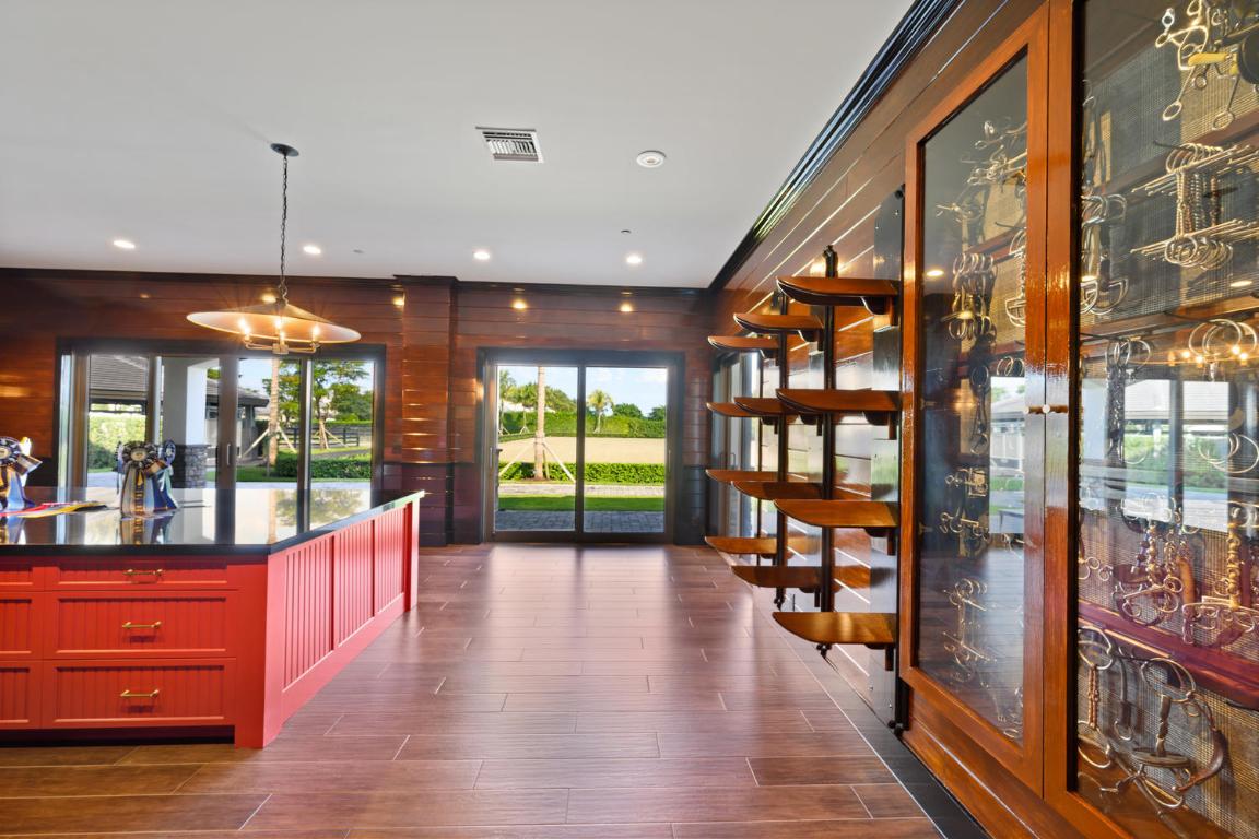 GRAND PRIX VILLAGE SOUTH - Residential