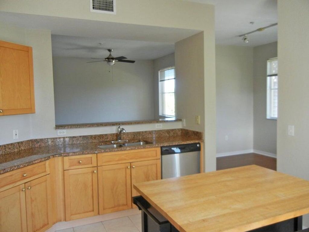 Photo of 11011 Legacy Lane #305, Palm Beach Gardens, FL 33410 (MLS # R10964178)