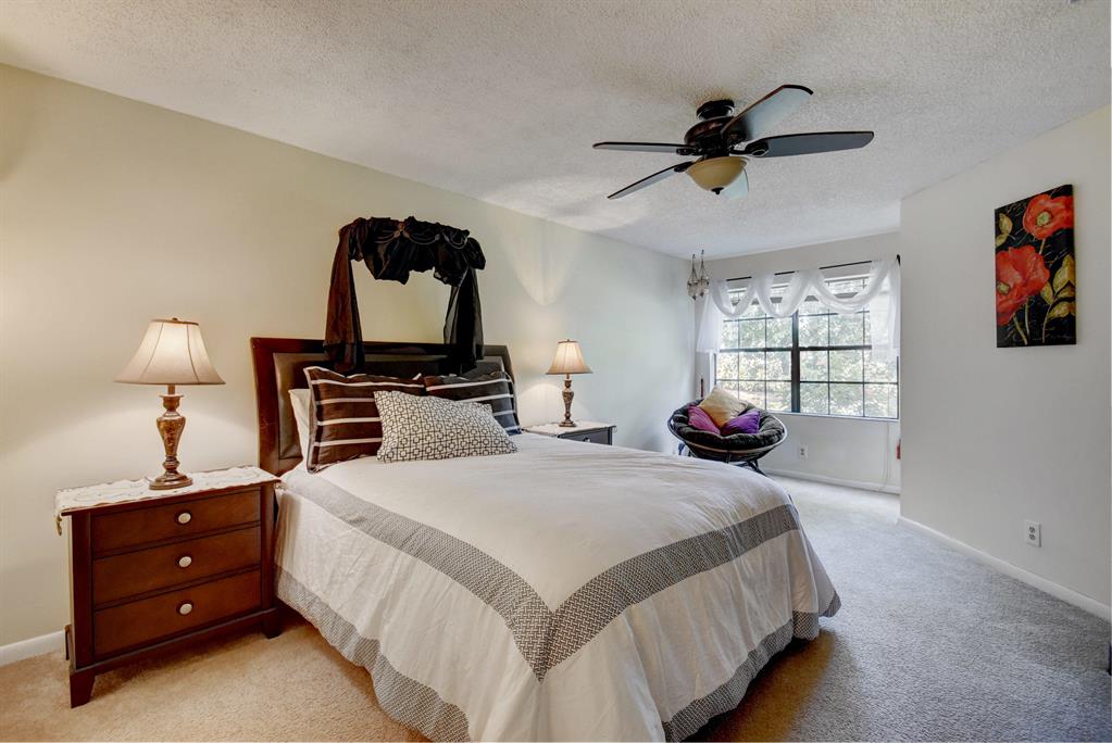 PROVENCE CONDO - Residential