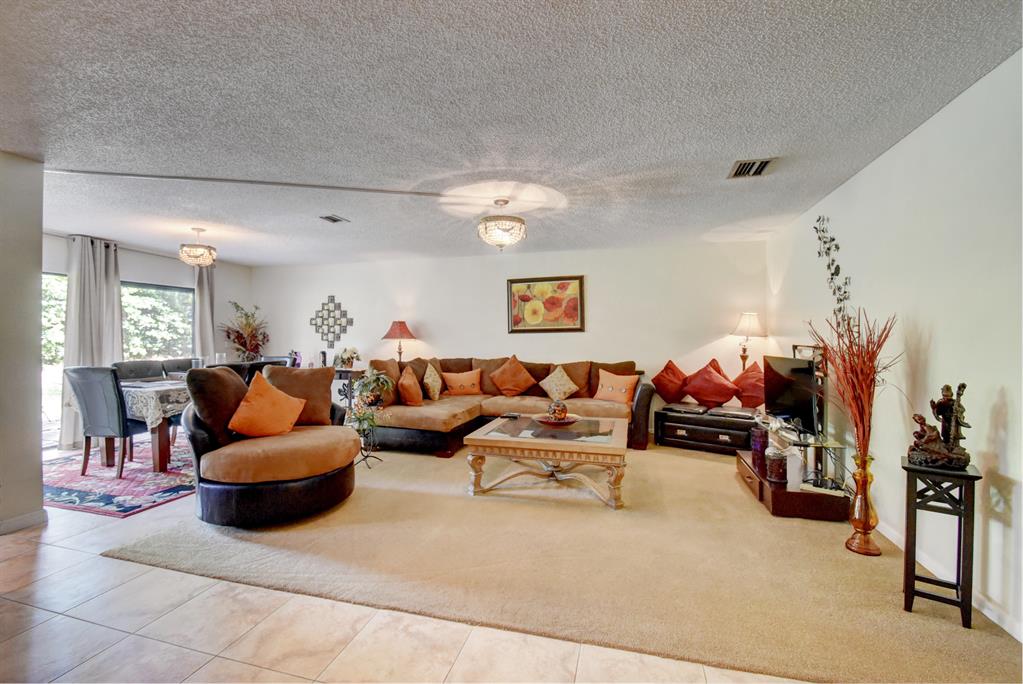 PROVENCE CONDO - Residential