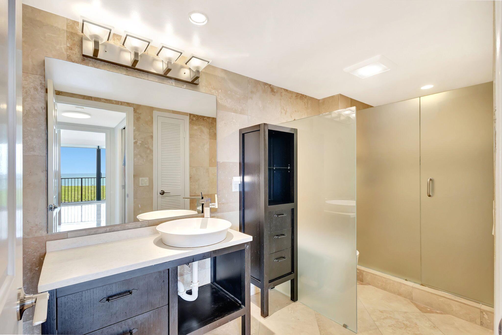 TEQUESTA TOWERS CONDO - Residential Lease