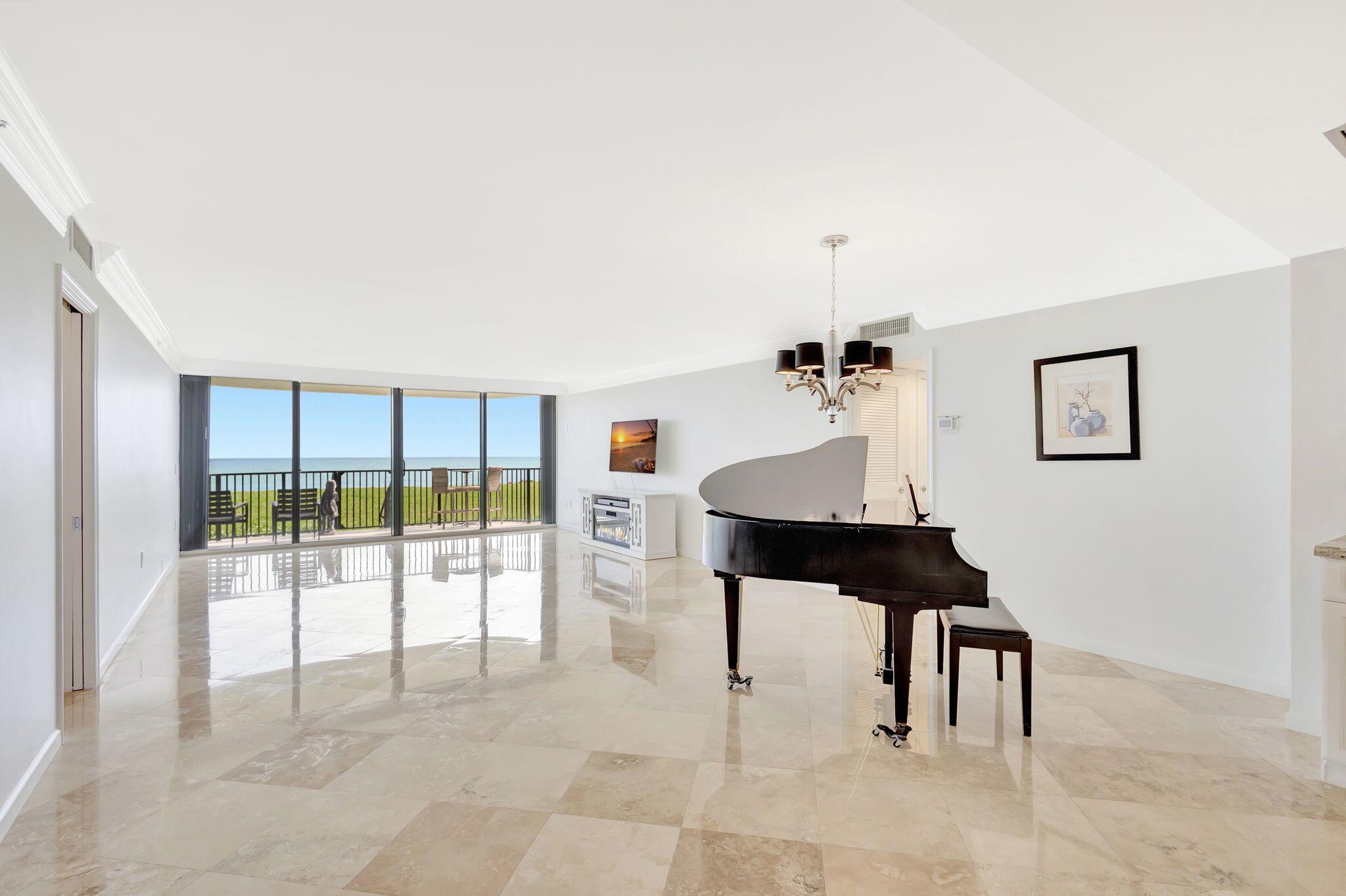 TEQUESTA TOWERS CONDO - Residential Lease