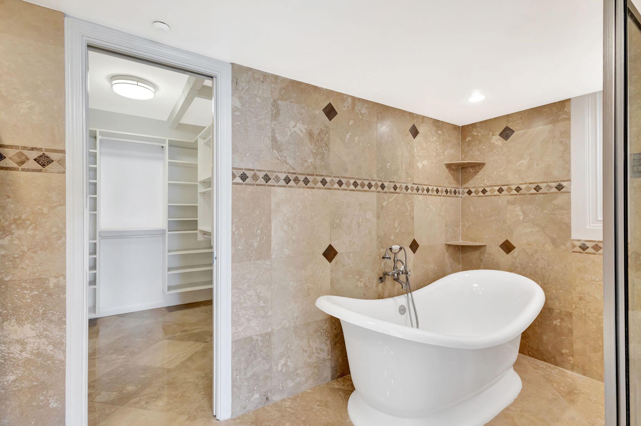TEQUESTA TOWERS CONDO - Residential Lease