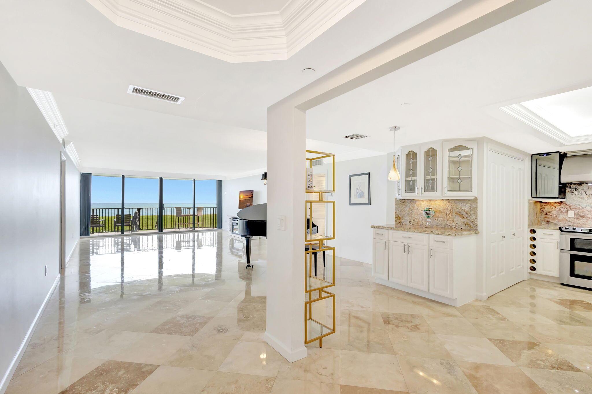 TEQUESTA TOWERS CONDO - Residential Lease