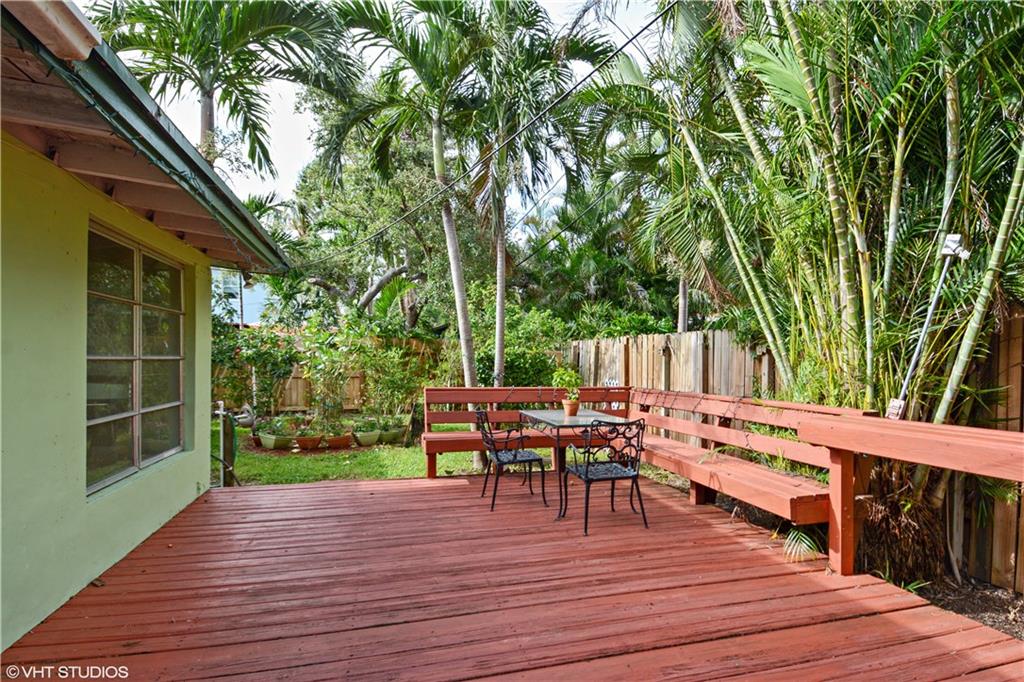 Lauderdale Harbors - Residential