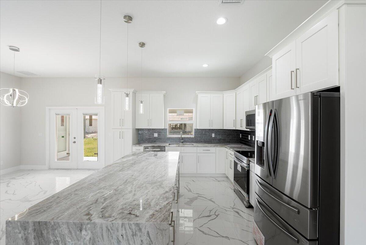 Port St Lucie, Florida 34953, United States, 4 Bedrooms Bedrooms, ,4 BathroomsBathrooms,Residential,Active,209600