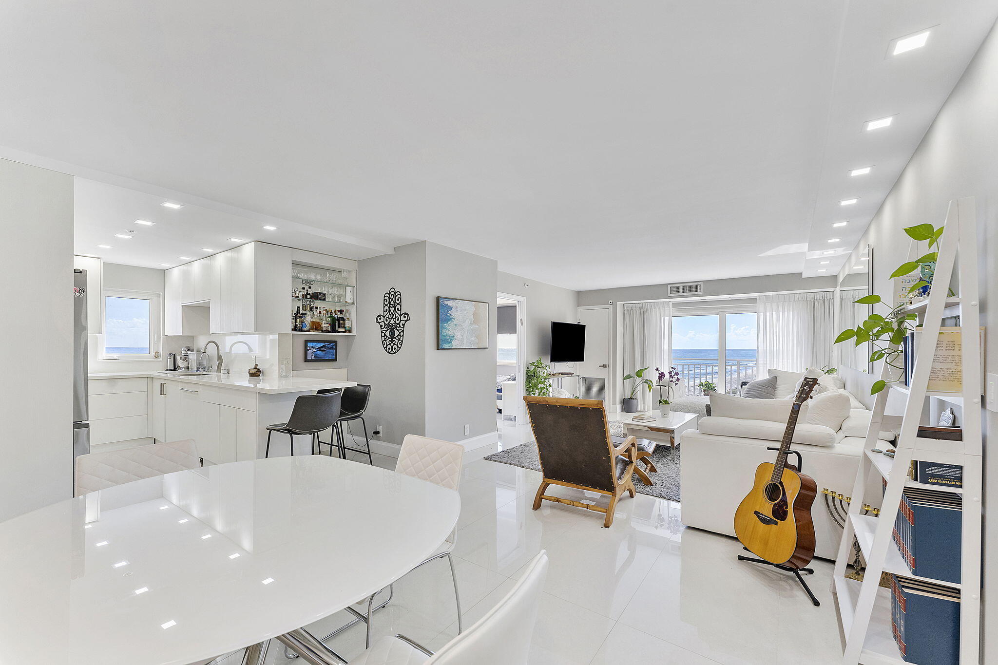 45 OCEAN CONDO - Residential