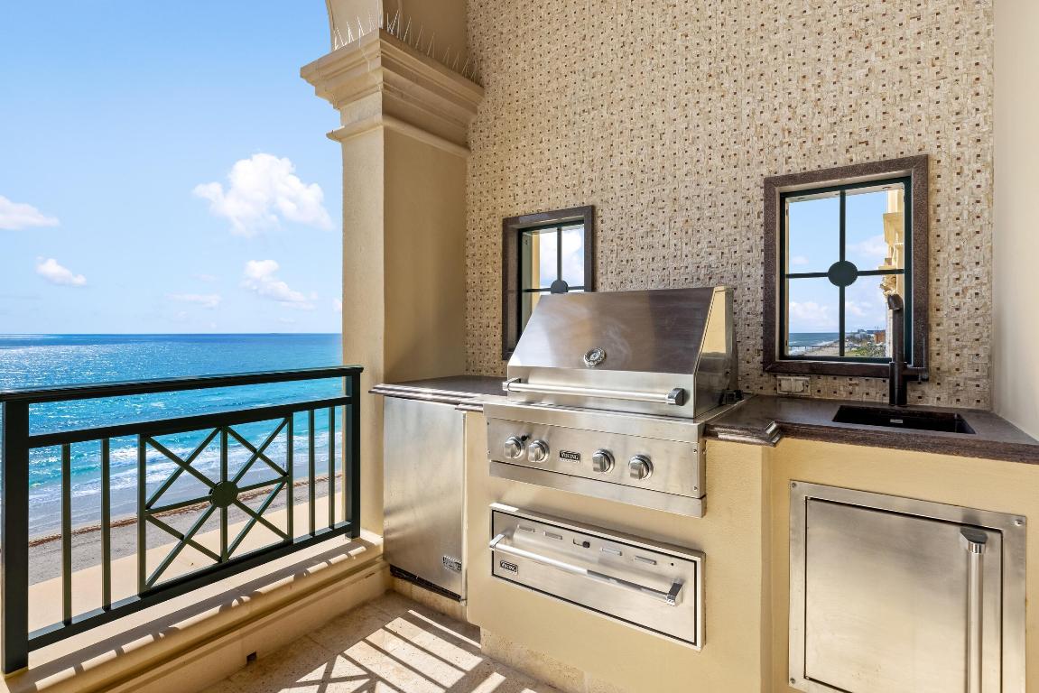 Luxuria - Residential