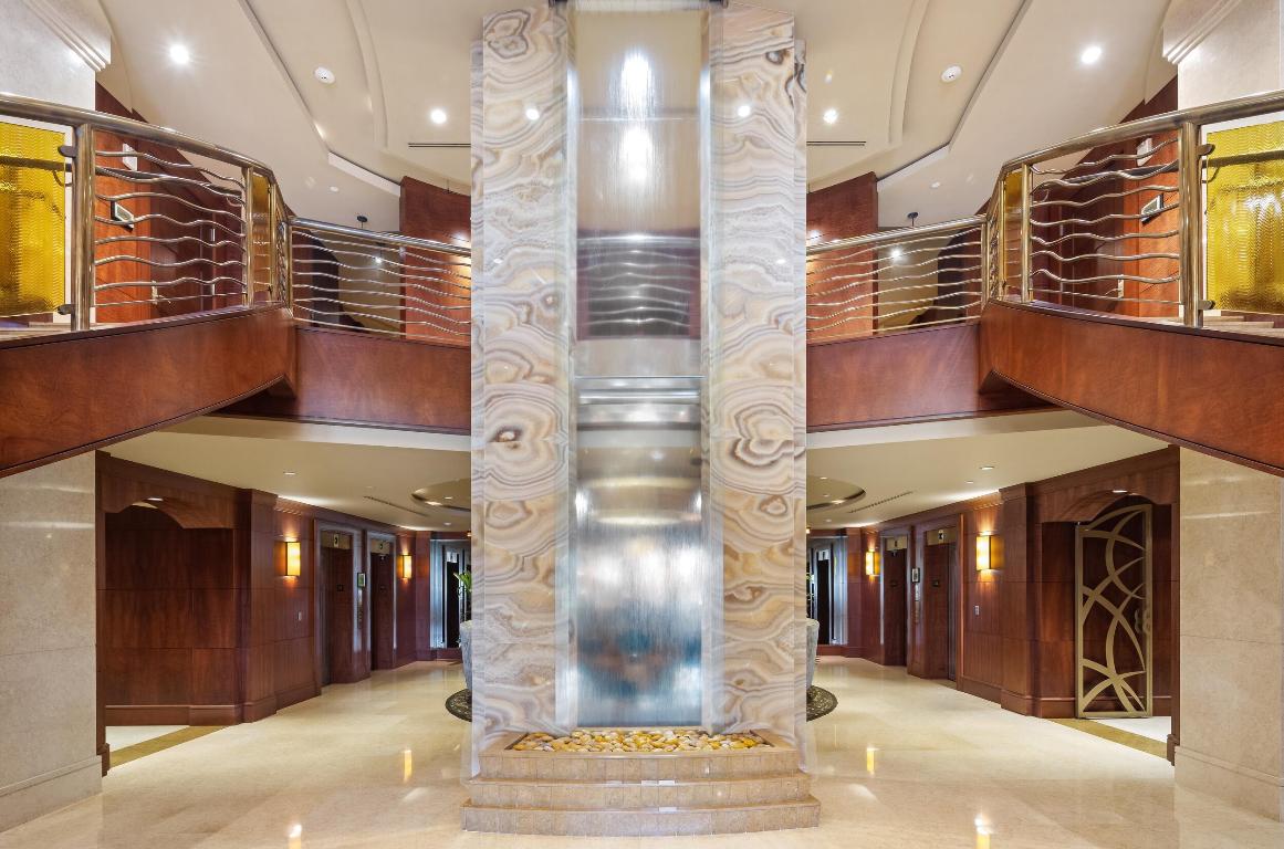 Luxuria - Residential