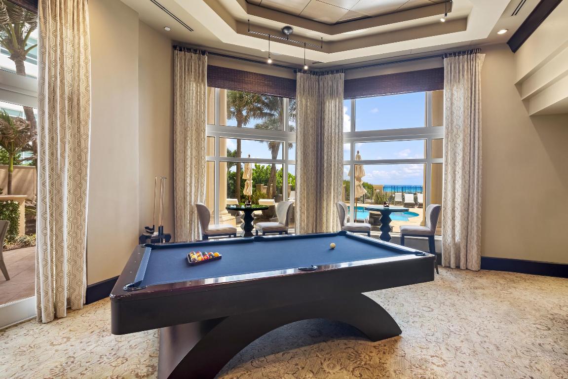 Luxuria - Residential