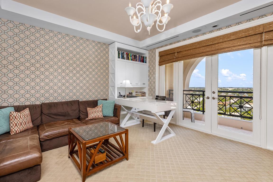 Luxuria - Residential