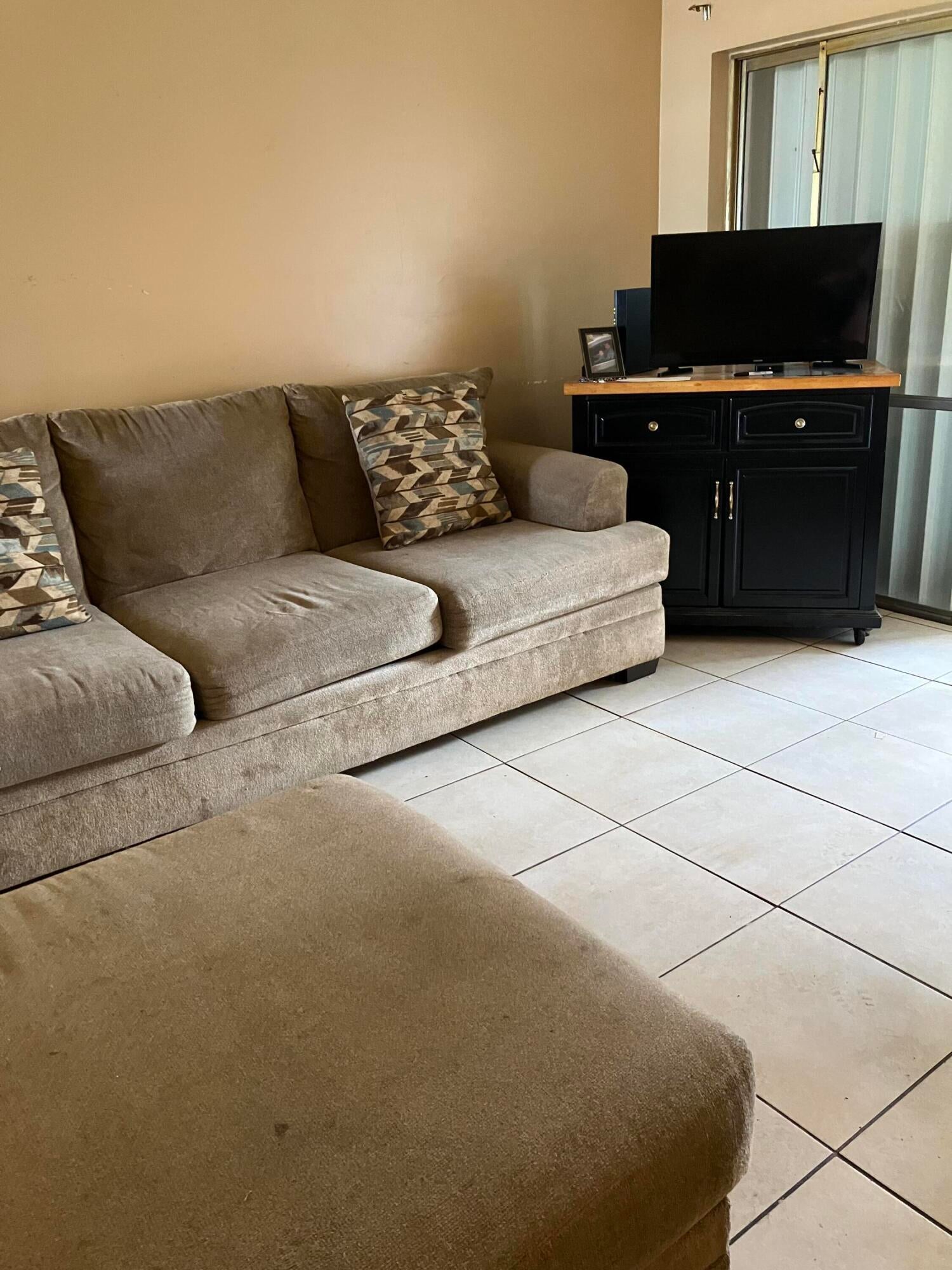 View photos, virtual tours, details... 2751 Ashley Drive E G