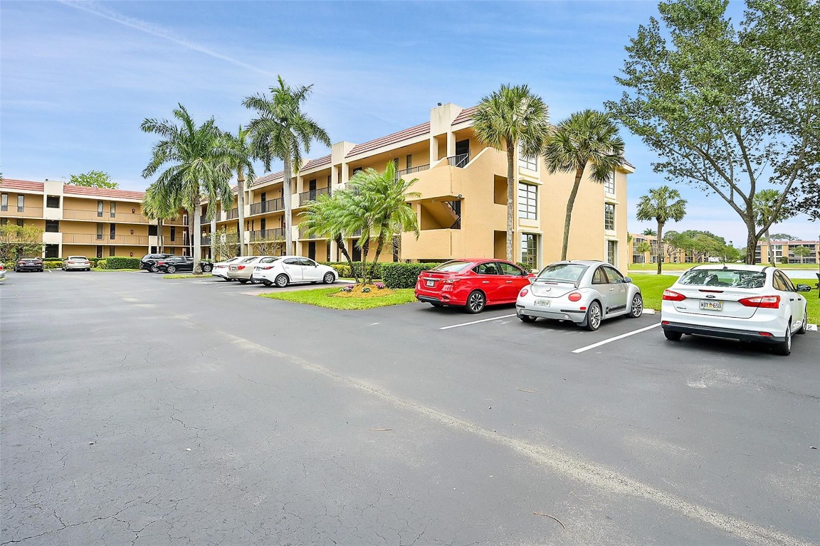 Coral Gate - Residential