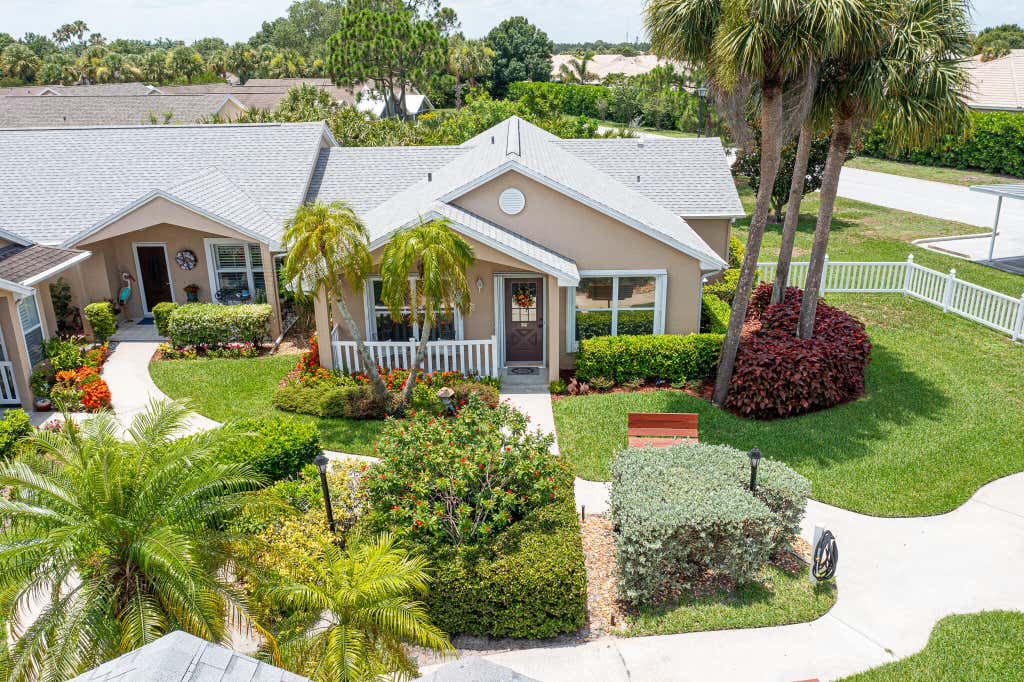Photo of 552 NW San Remo Circle, Port Saint Lucie, FL 34986 (MLS # R10996658)