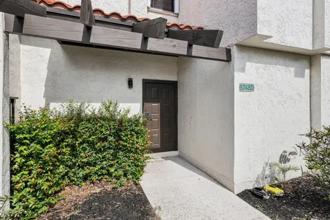5748 Fox Hollow Drive Unit D, Boca Raton, FL MLS: R11086100