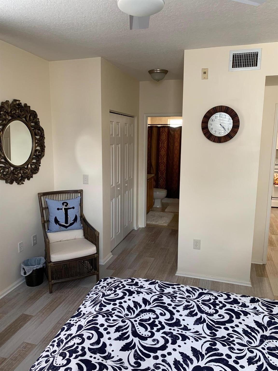 GARDEN RESIDENCES AT CITYPLACE CONDO - Residential