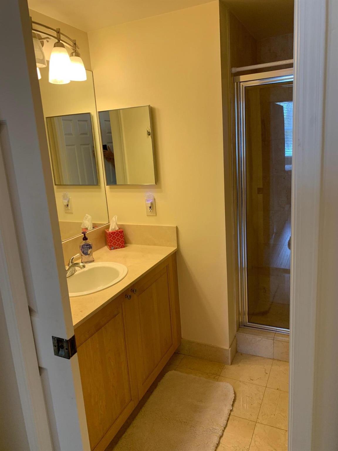 GARDEN RESIDENCES AT CITYPLACE CONDO - Residential