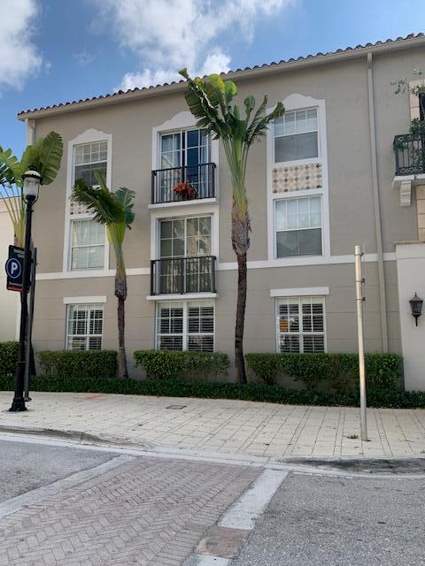 GARDEN RESIDENCES AT CITYPLACE CONDO - Residential