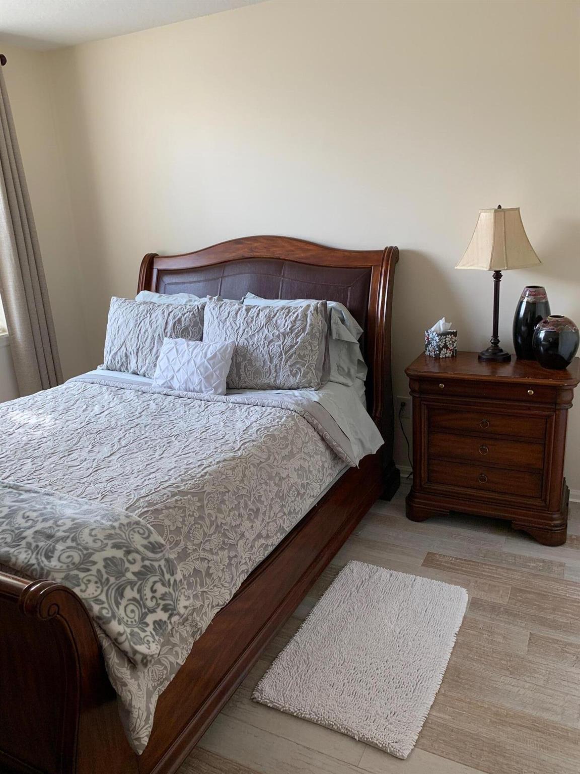 GARDEN RESIDENCES AT CITYPLACE CONDO - Residential