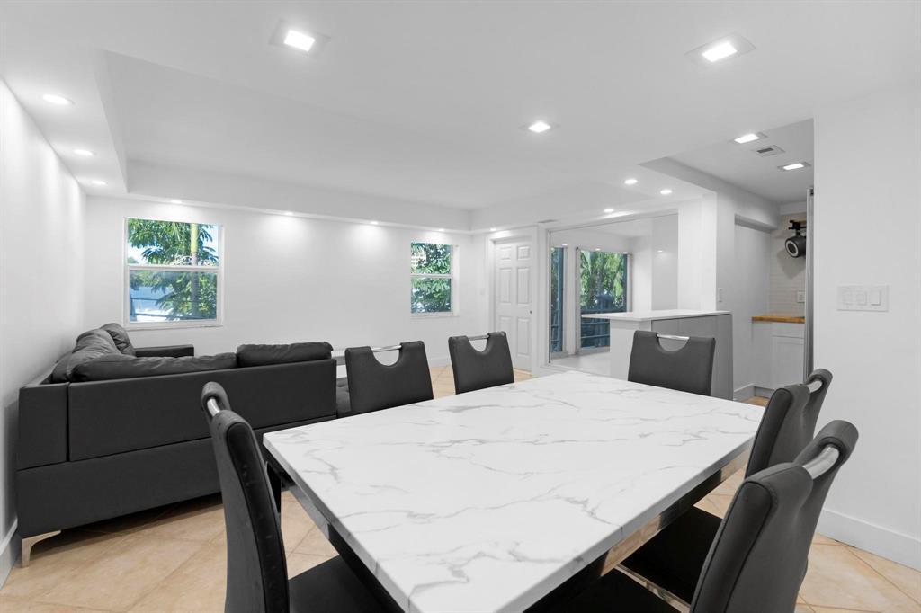 WHITTIER TOWERS APTS ASSOC INC - Residential