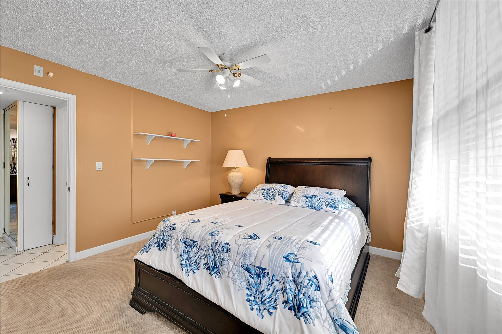 Island Club - Residential