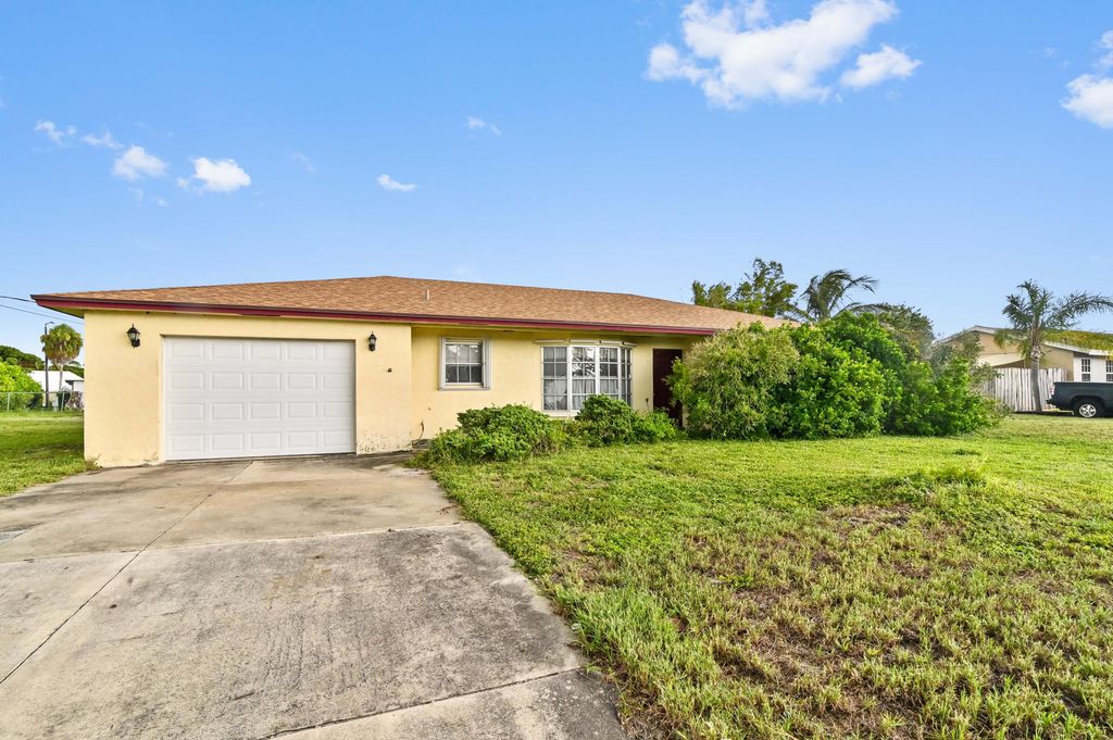 Photo of 3069 Buccaneer Road, Lake Worth, FL 33462 (MLS # R11010768)