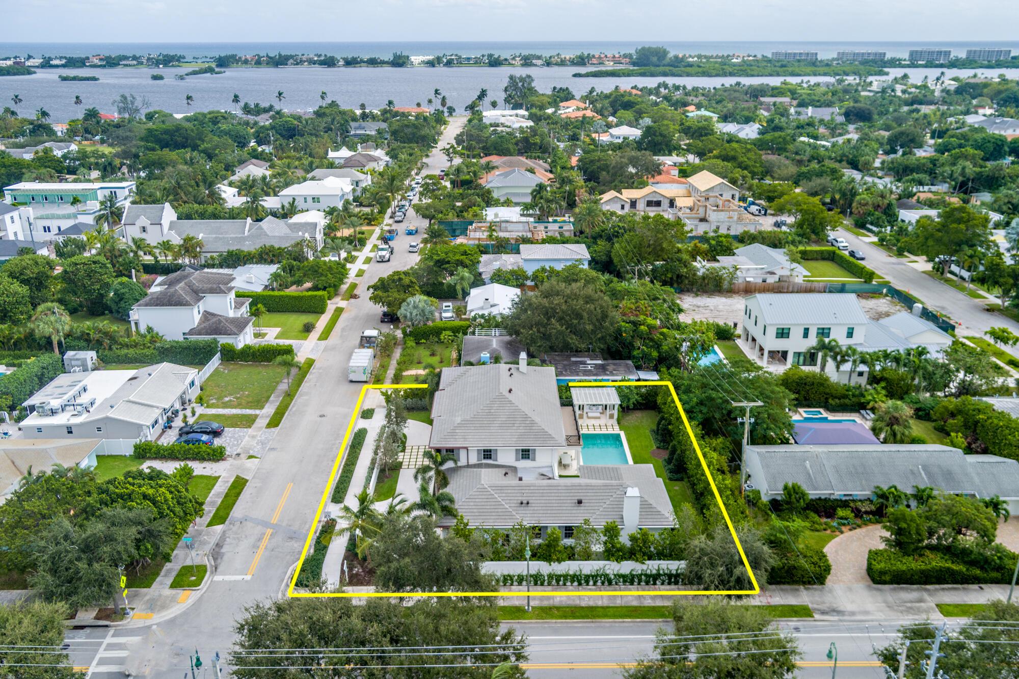 MIRAMAR SHORES - Residential