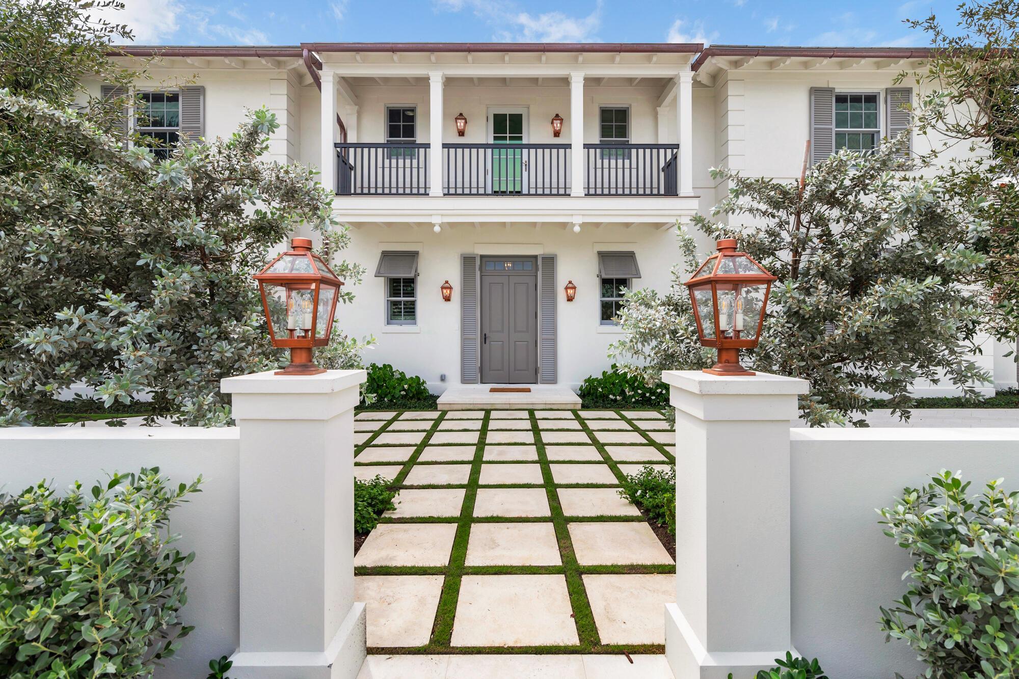 MIRAMAR SHORES - Residential