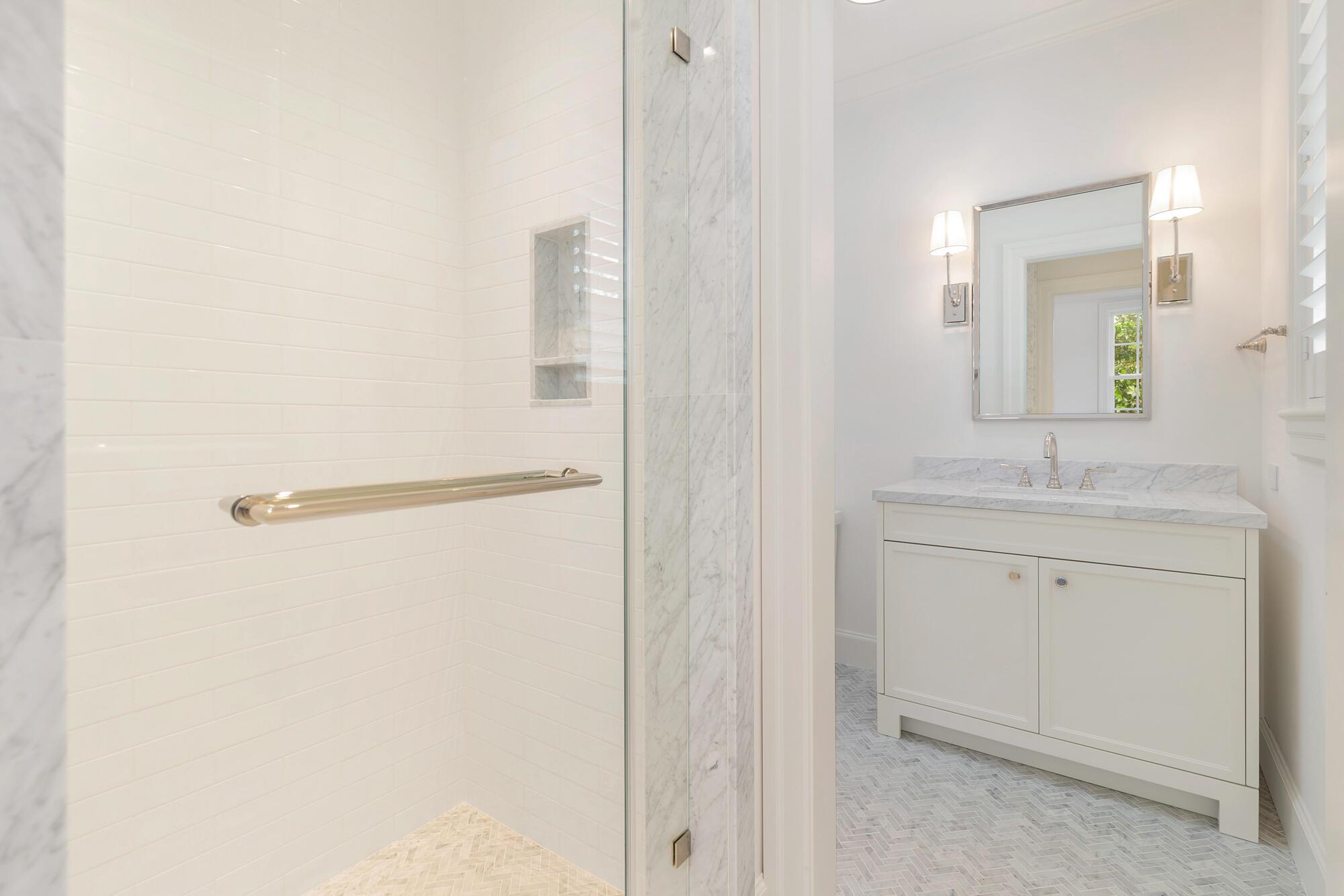 MIRAMAR SHORES - Residential