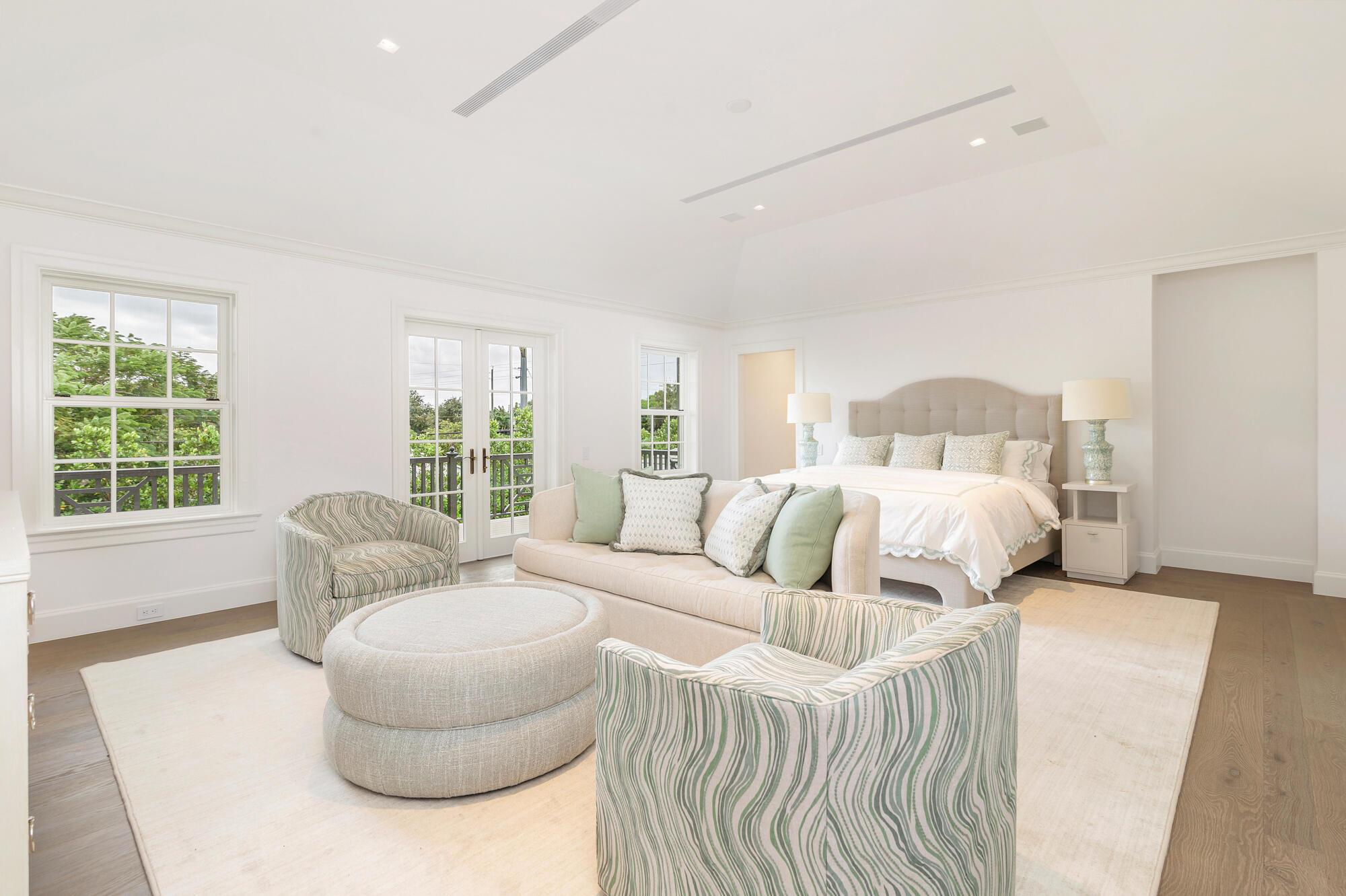 MIRAMAR SHORES - Residential