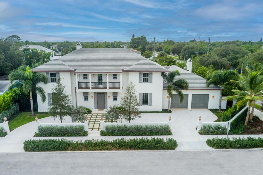 Introducing an extraordinary new construction home in the coveted SoSo neighborhood, set on a generous 12,332 sq ft lot. This stunning residence, designed by renowned Fairfax Sammons Architects, constructed by Cury Group and beautifully appointed by Hive and McCann Design Group, seamlessly merges luxurious design with modern amenities. The home features 5 bedrooms and 5.5 bathrooms, including a spacious primary suite with dual closets and a convenient coffee bar. Elegant hardwood and marble floors flow throughout, enhancing the home's sophisticated ambiance. Designed for both comfort and convenience, this property includes an elevator, a double-stacking washer/dryer laundry room on the first floor, a washer/dryer on the second floor, a full-house generator....