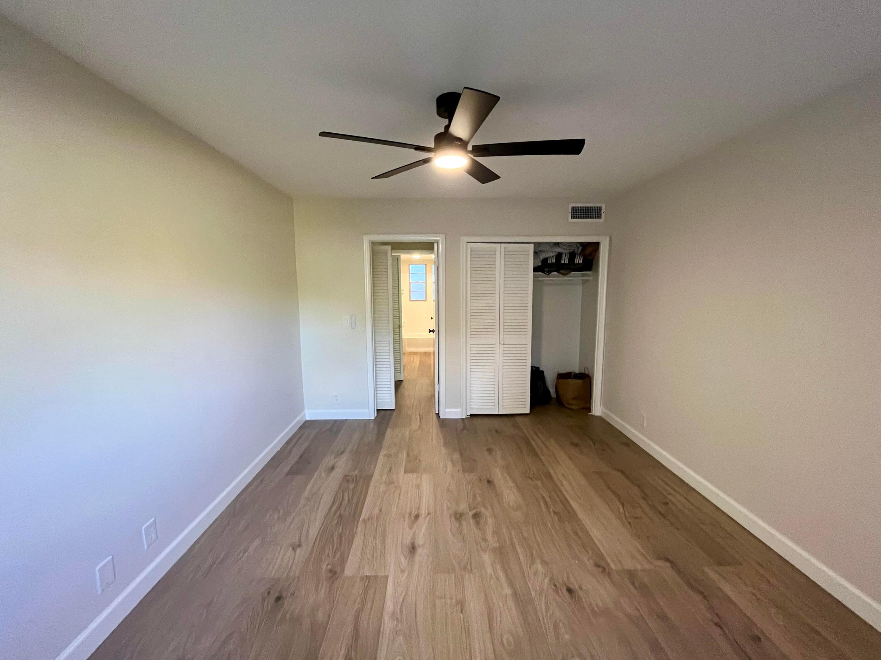 ISLAND TOWERS INC CONDO - Residential