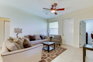 OCEAN BREEZE WEST - Residential