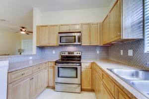 OCEAN BREEZE WEST - Residential