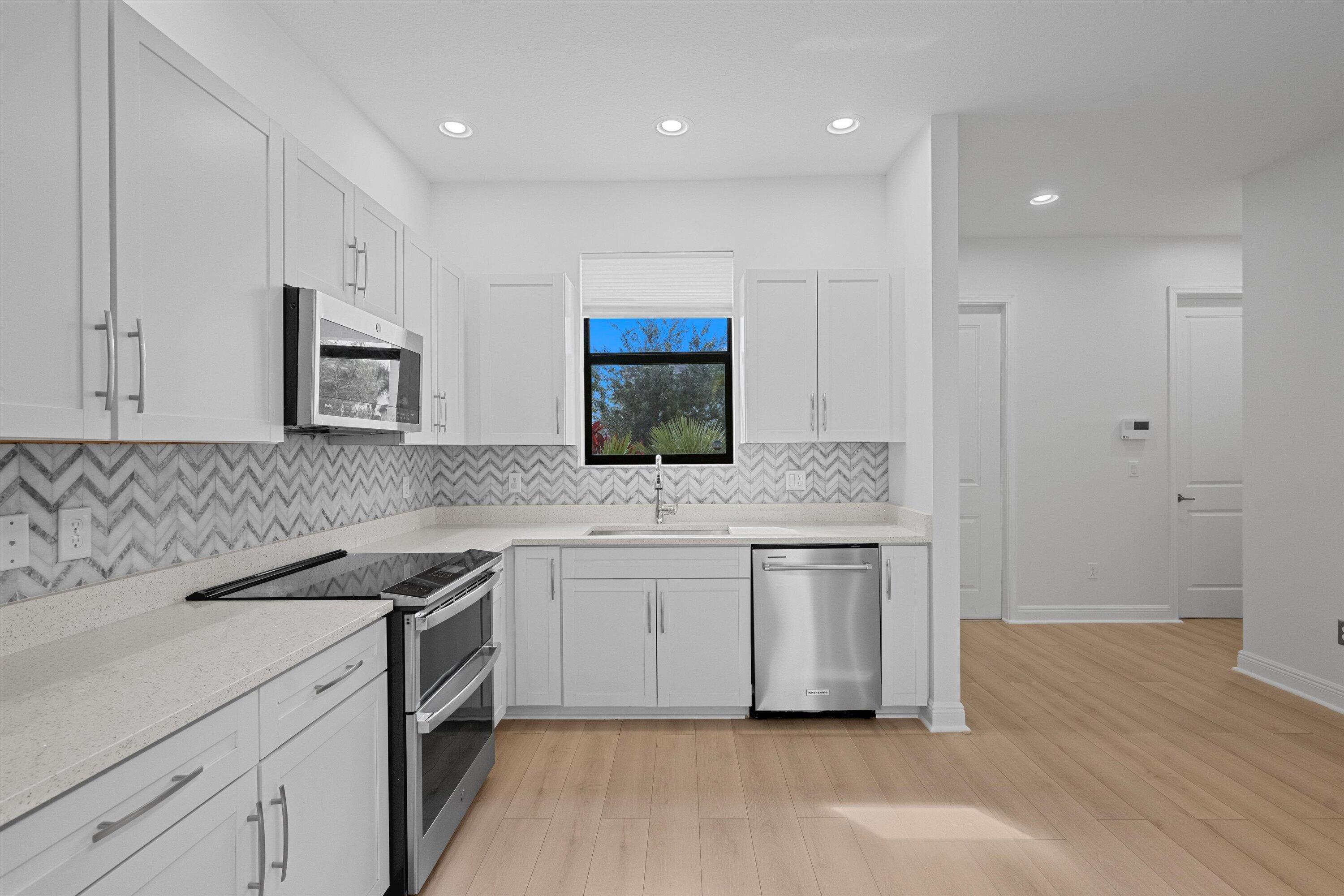SKY COVE - Residential