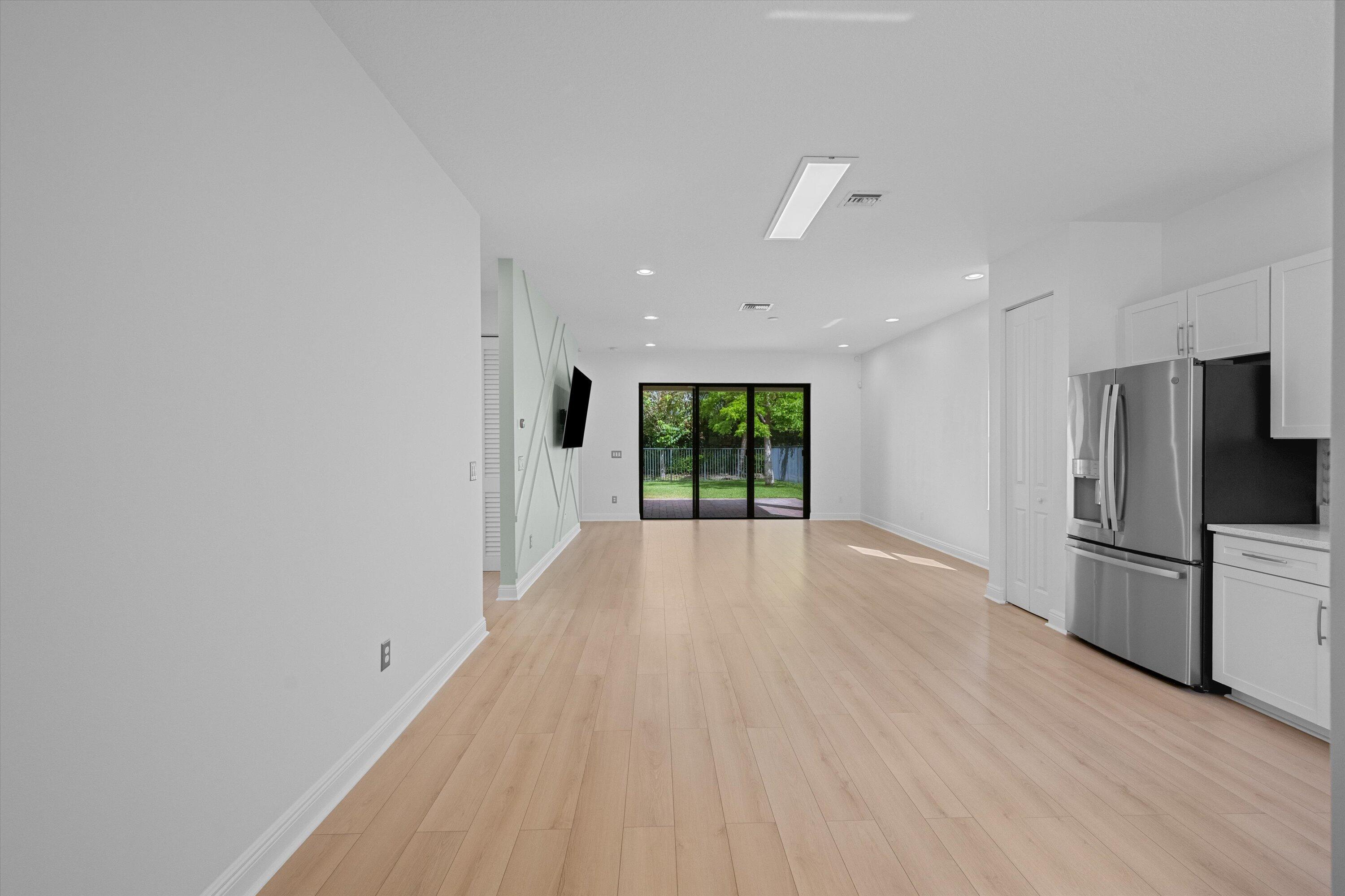 SKY COVE - Residential