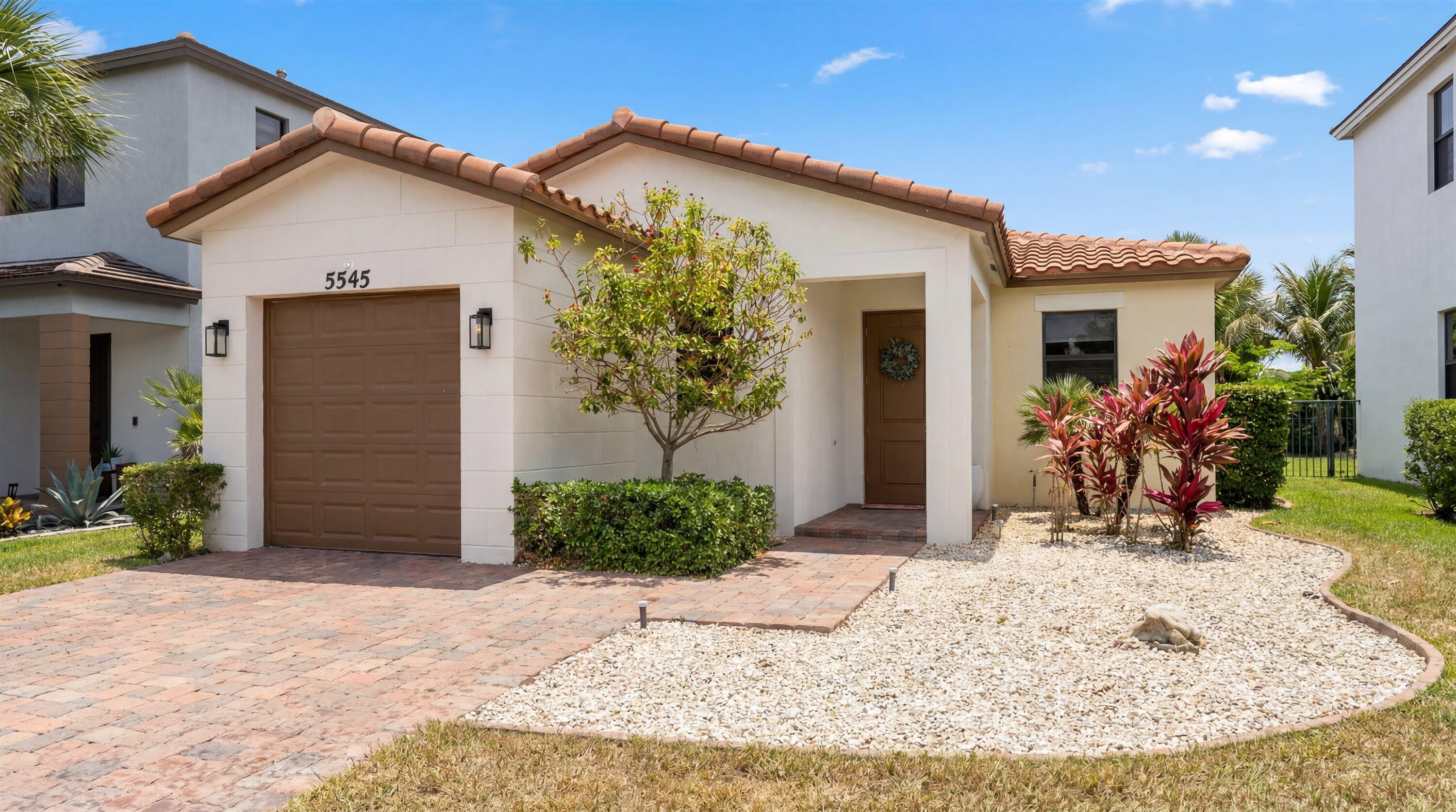 5545 Starfish Road
