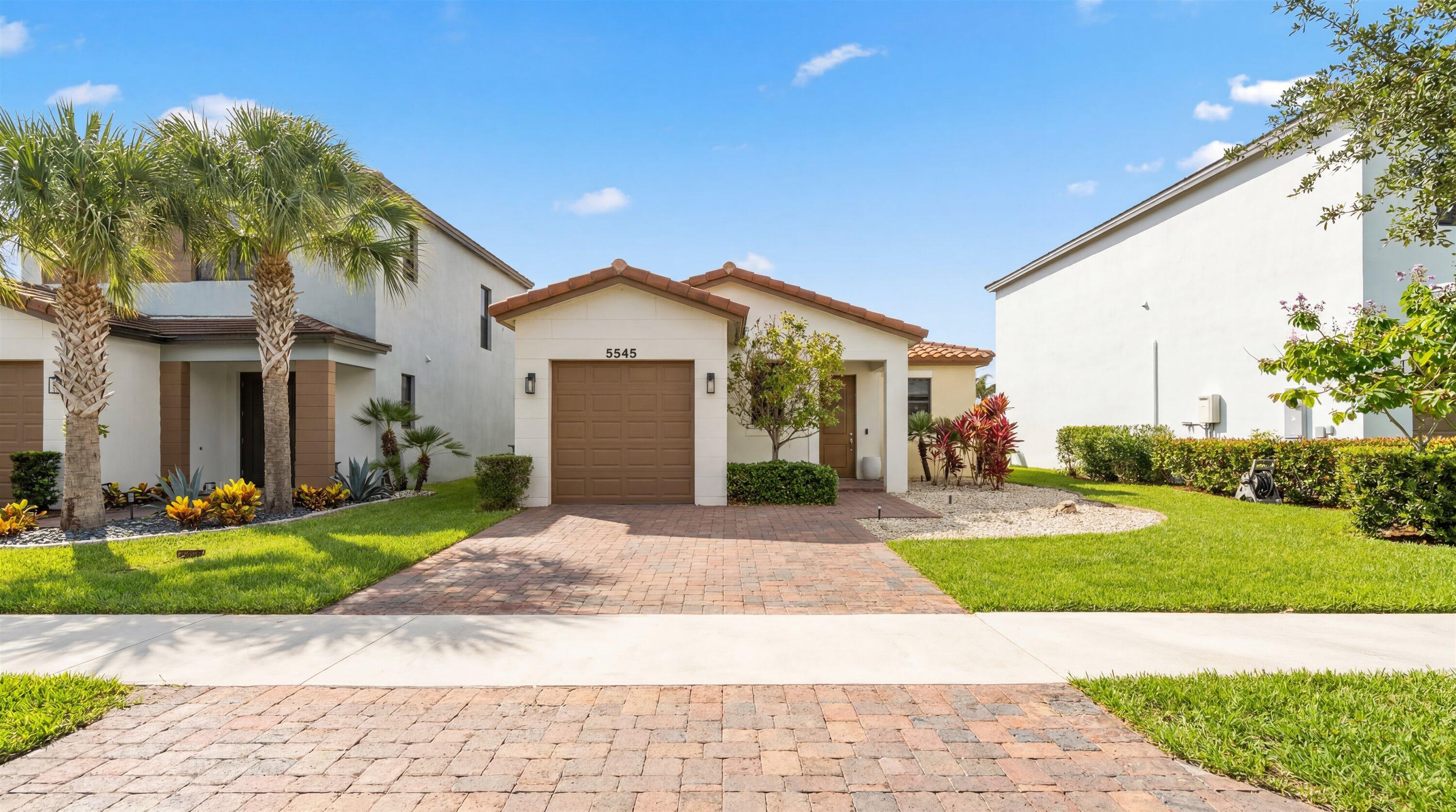 5545 Starfish Road