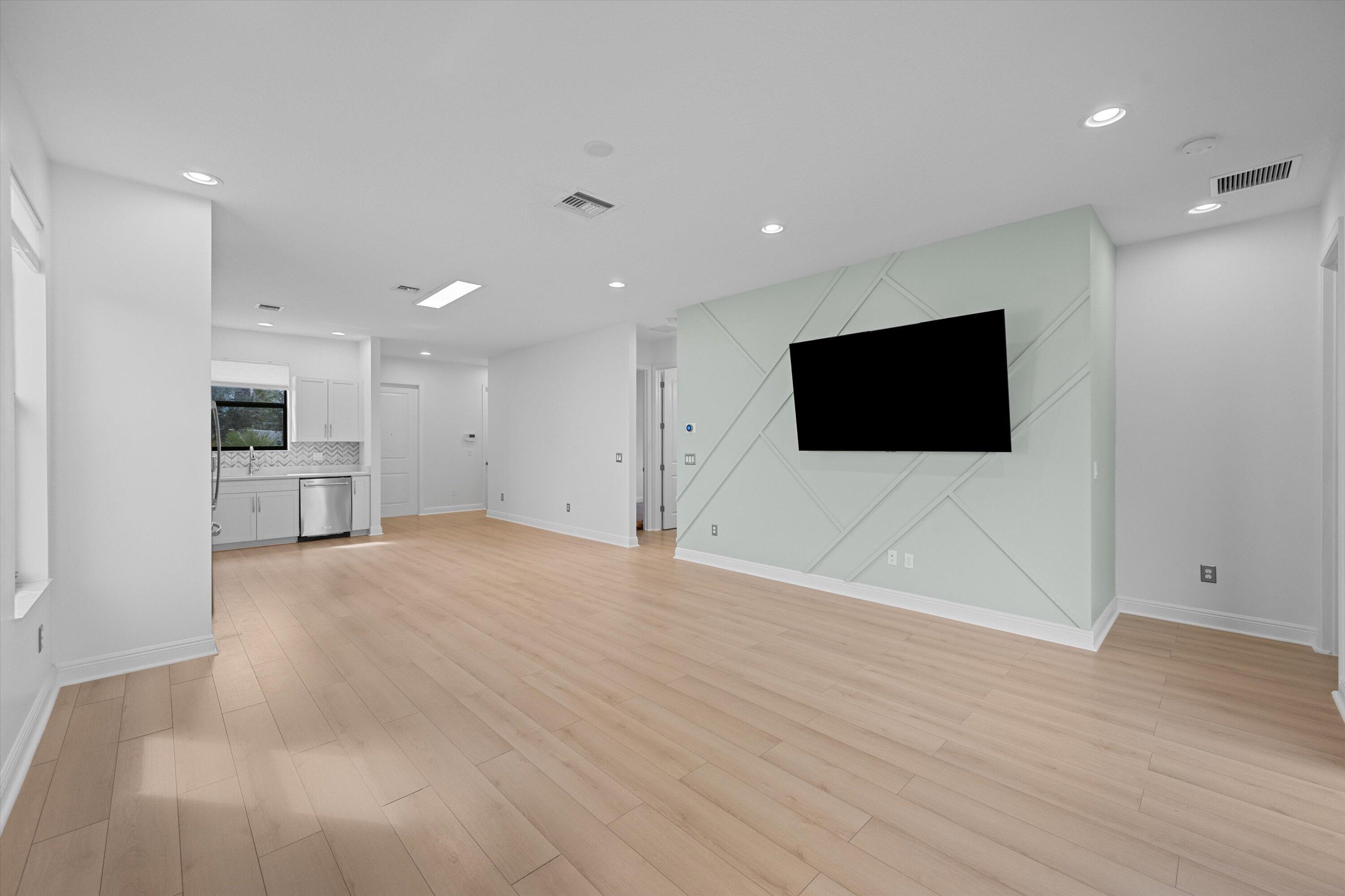 SKY COVE - Residential