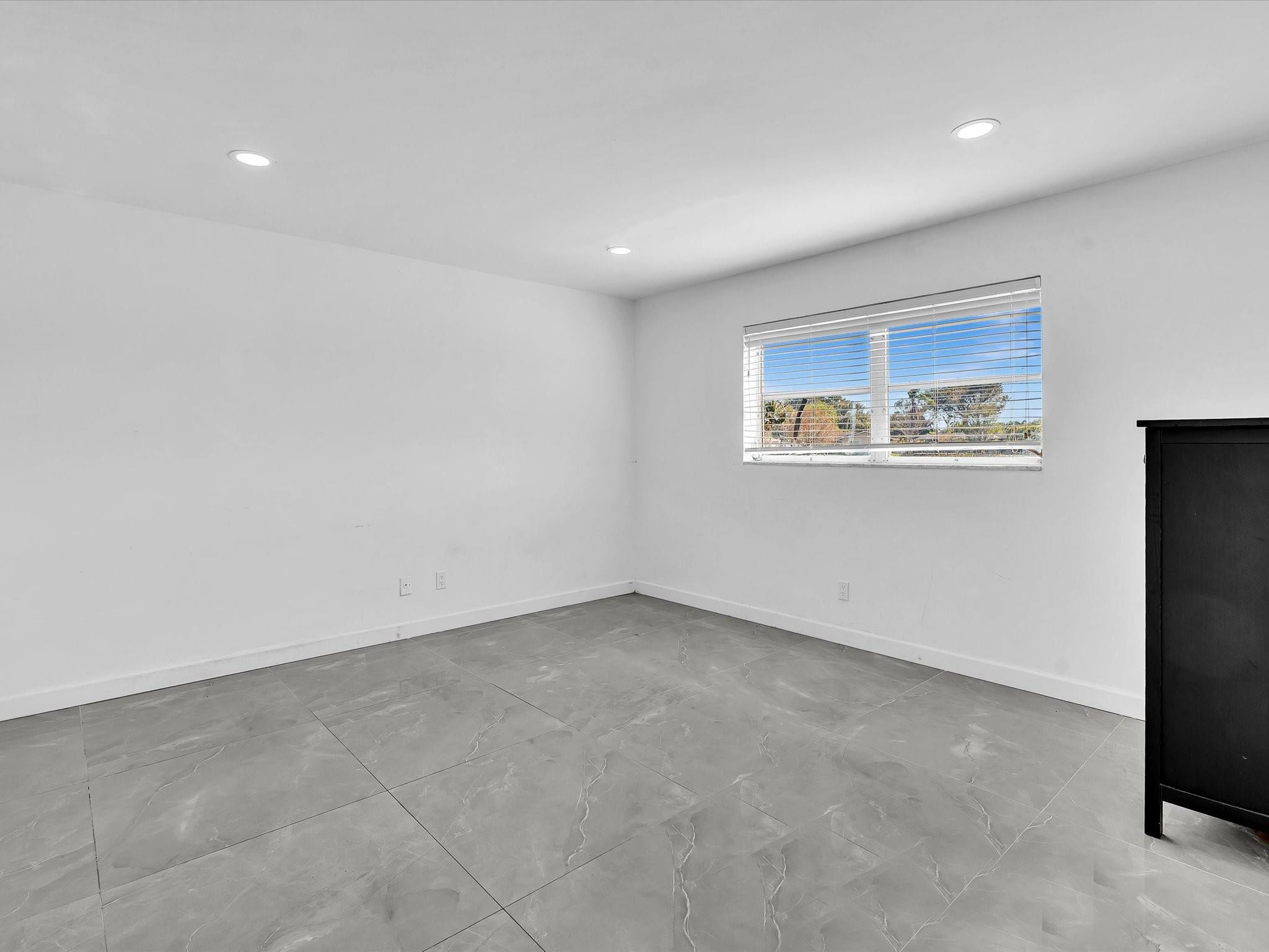 ARROWHEAD CONDO NO. II - Residential