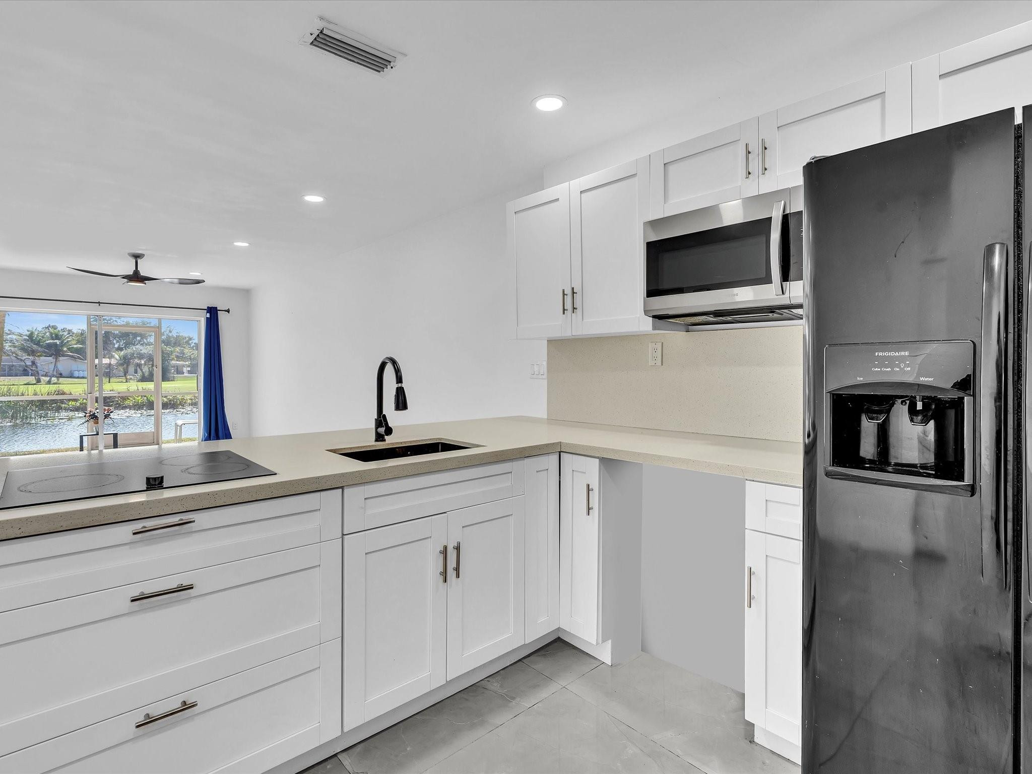 ARROWHEAD CONDO NO. II - Residential