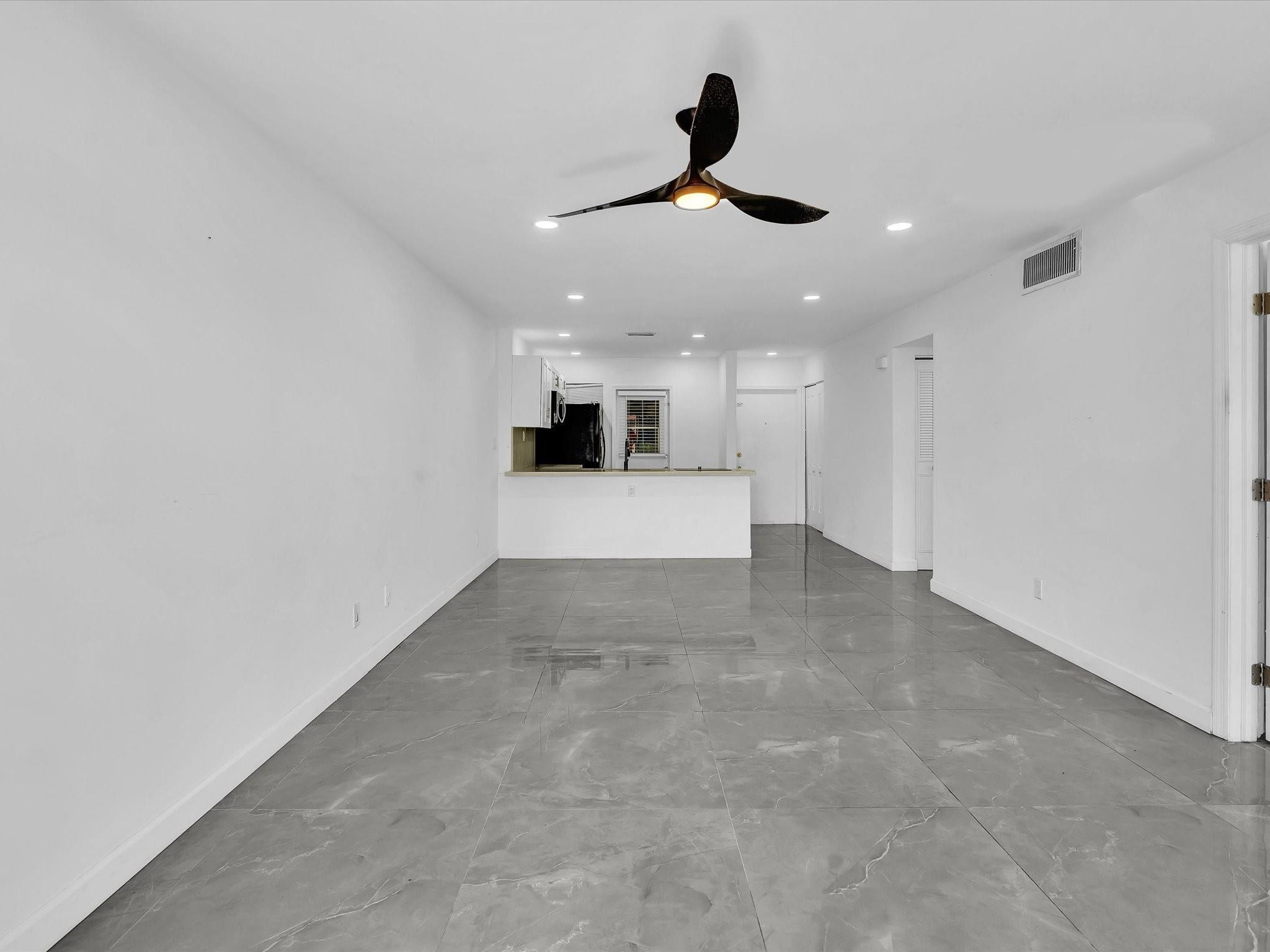 ARROWHEAD CONDO NO. II - Residential