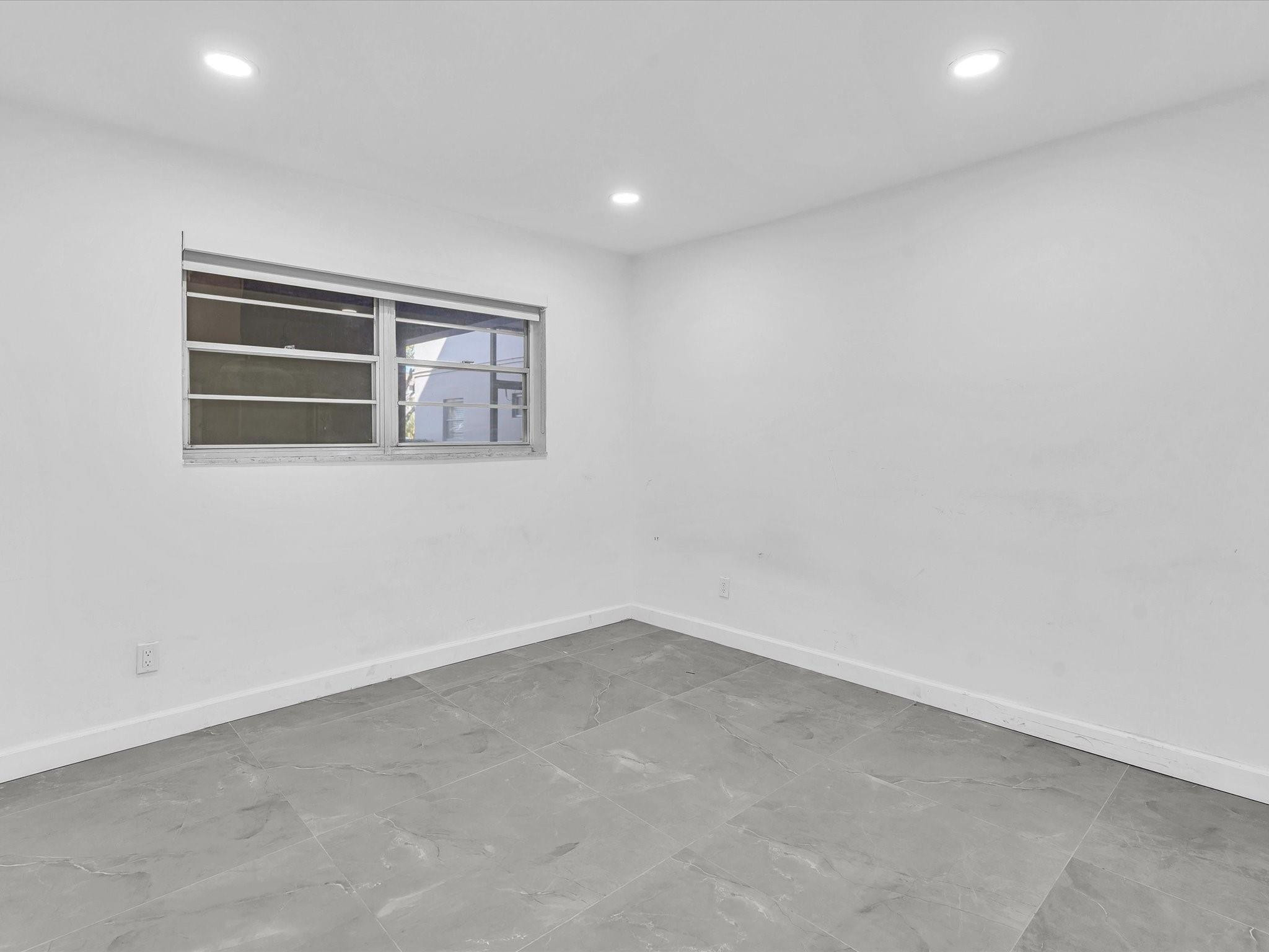 ARROWHEAD CONDO NO. II - Residential