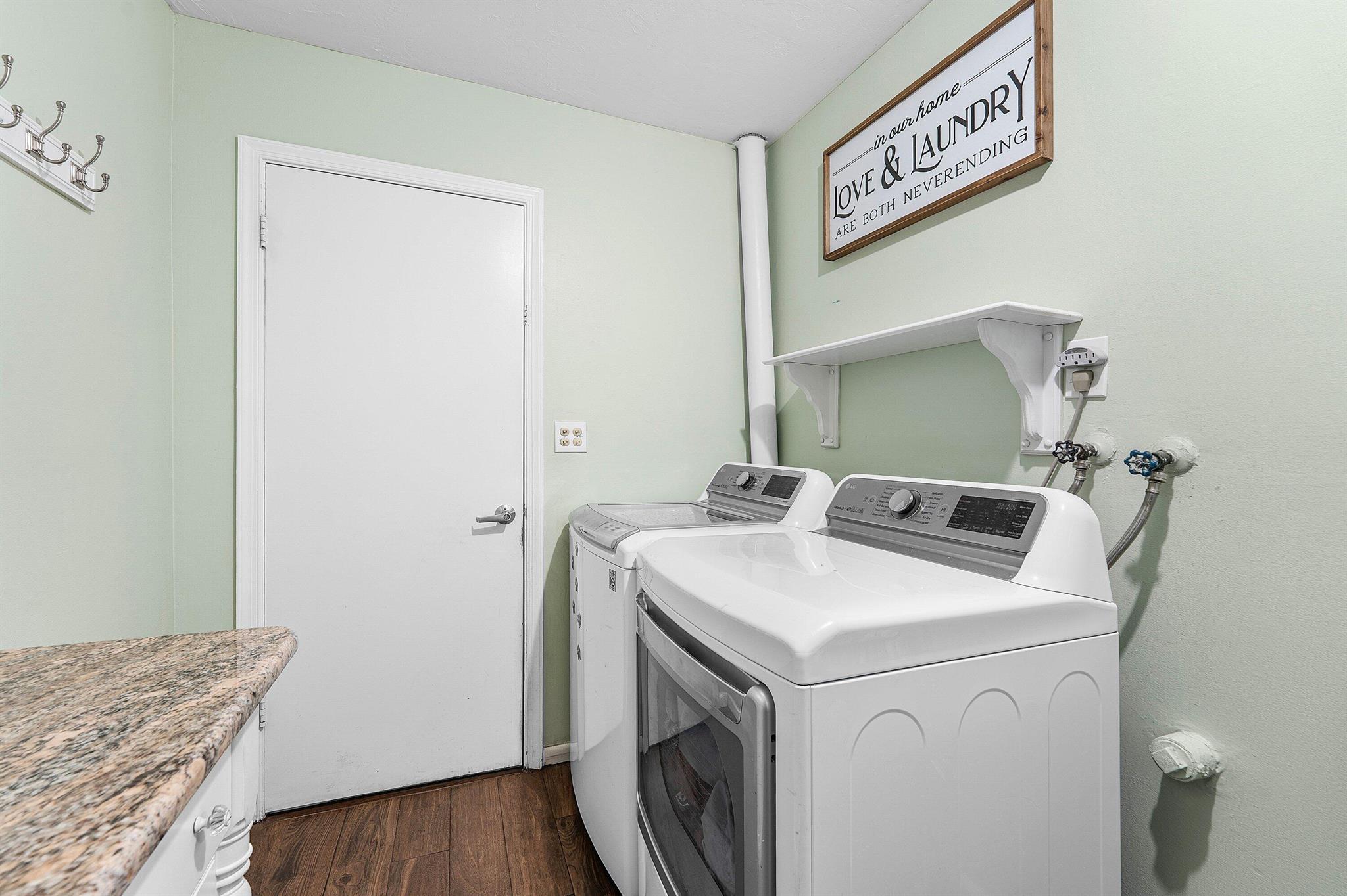 EASTWOOD OF WELLINGTON - Residential