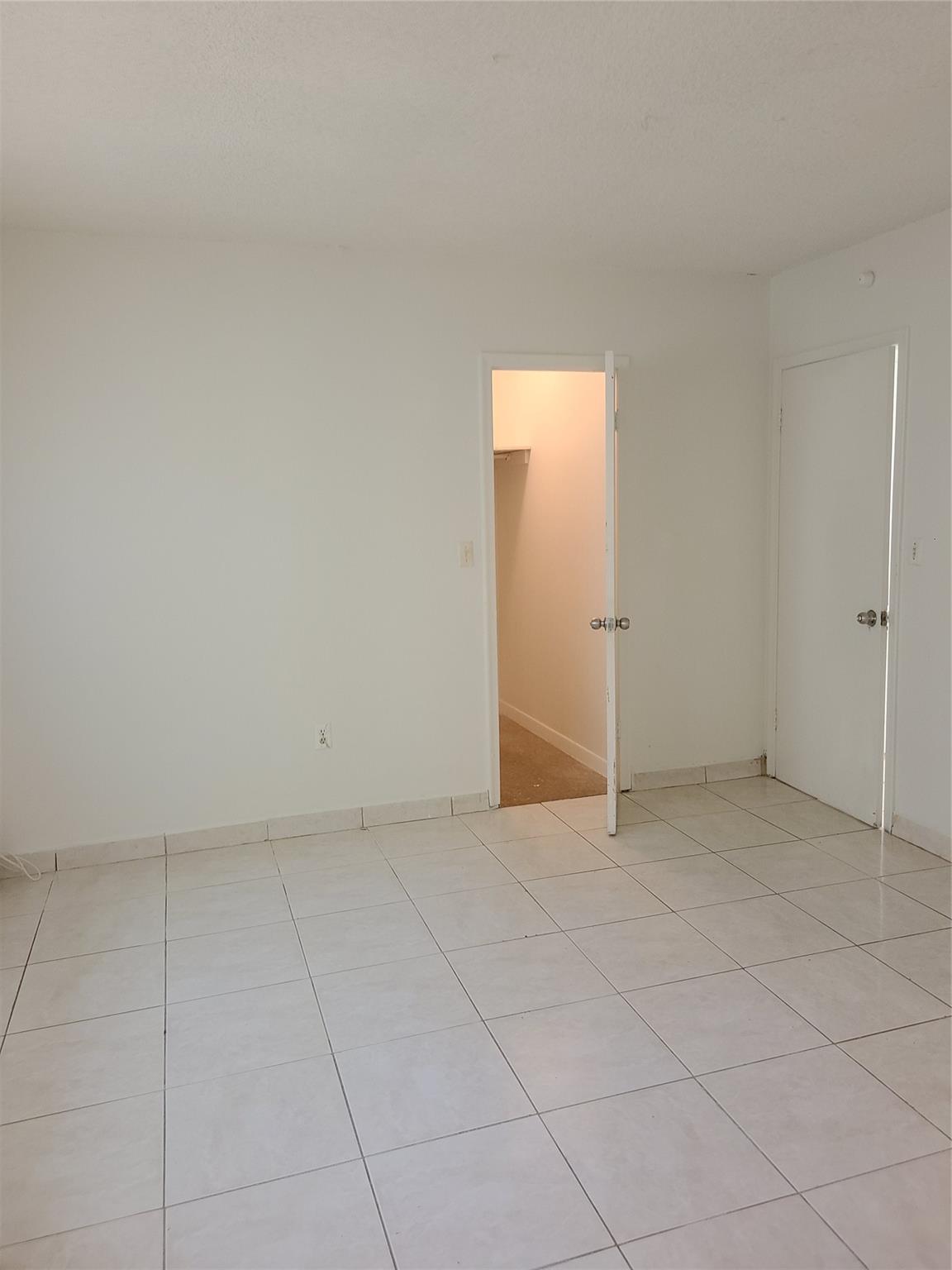 Hallandale - Residential Lease