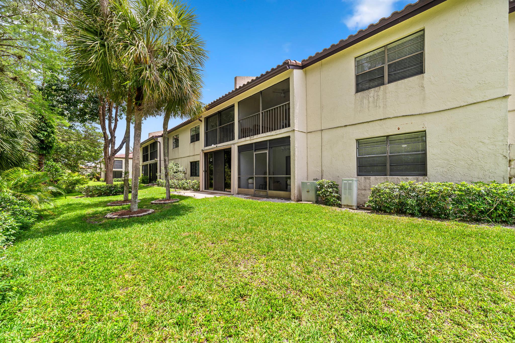 GLADES OF BOCA LAGO CONDO - Residential