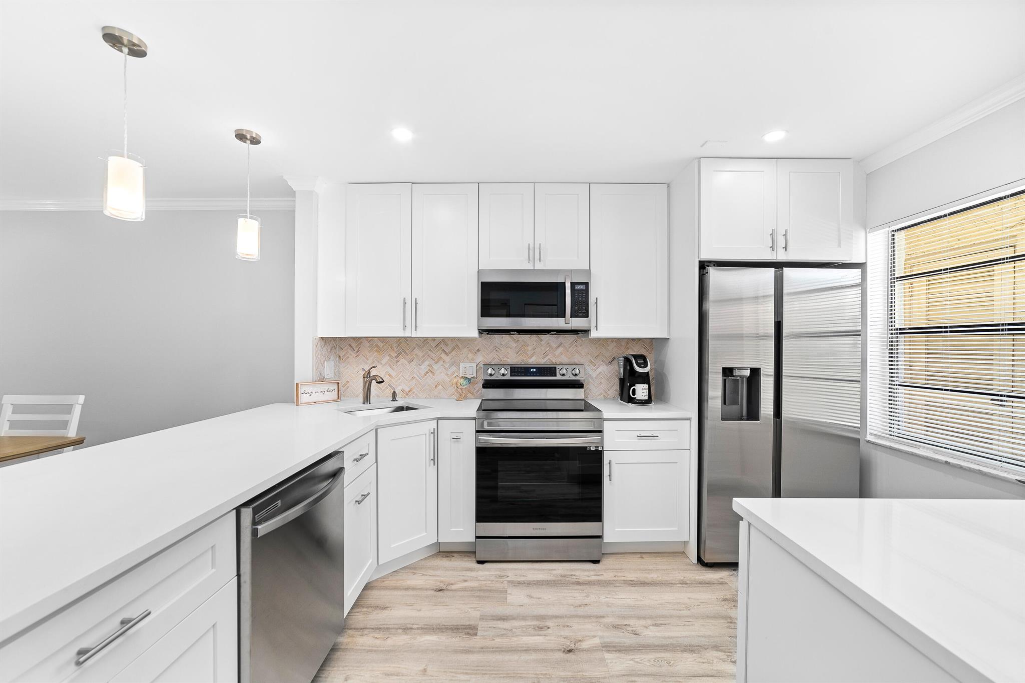 GLADES OF BOCA LAGO CONDO - Residential